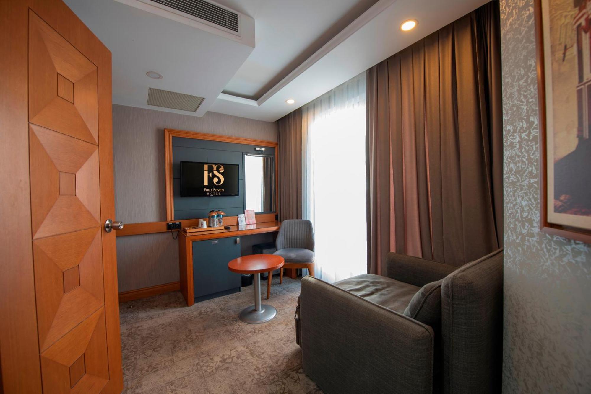 Four Seven Hotel Istanbul Exterior foto
